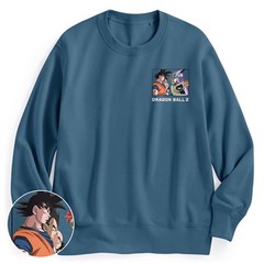 衣服顏色特別小LOGO圖案更增添質感