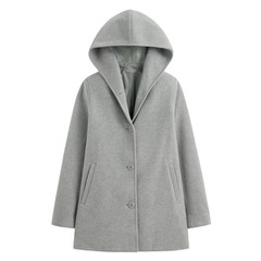 163/72  這件版型很好，穿起來不會顯胖，肩線剛好 袖攏袖圍微寬鬆，裡面塞厚T或毛衣不會緊繃