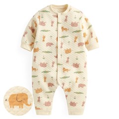 穿起來版型怪怪的