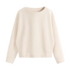 159cm/58kg穿M號剛好，飛鼠袖可修飾肉肉手臂
，短版百搭，好穿好看。