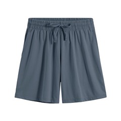 褲管較寬，適合居家輕鬆穿