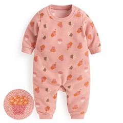 保暖又可愛，拉鏈很方便冬天快速換穿尿布，讓寶寶不易受寒！包色款