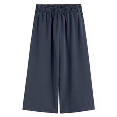 臀圍很大，但當睡褲，就沒差了。