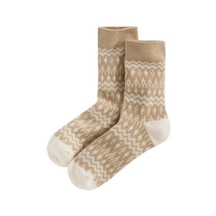 好漂亮的襪子，喜歡。