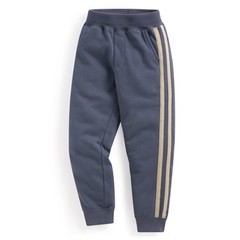 125/20 小孩比較瘦，所以腰圍大一點，長度剛剛好