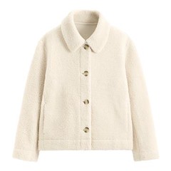 版型偏大，買小一號剛好