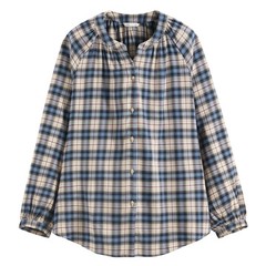 版型偏大，建議買小一號