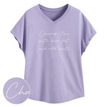 莫代爾V領文字上衣-01-女