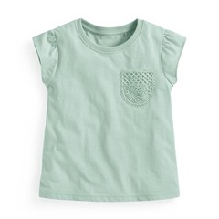 剪裁設計很好，材質很舒服