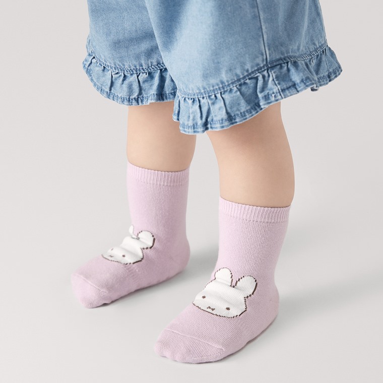 Miffy提花中筒襪(3入)-Baby - 襪底防滑加工，寶寶穿著更安心。