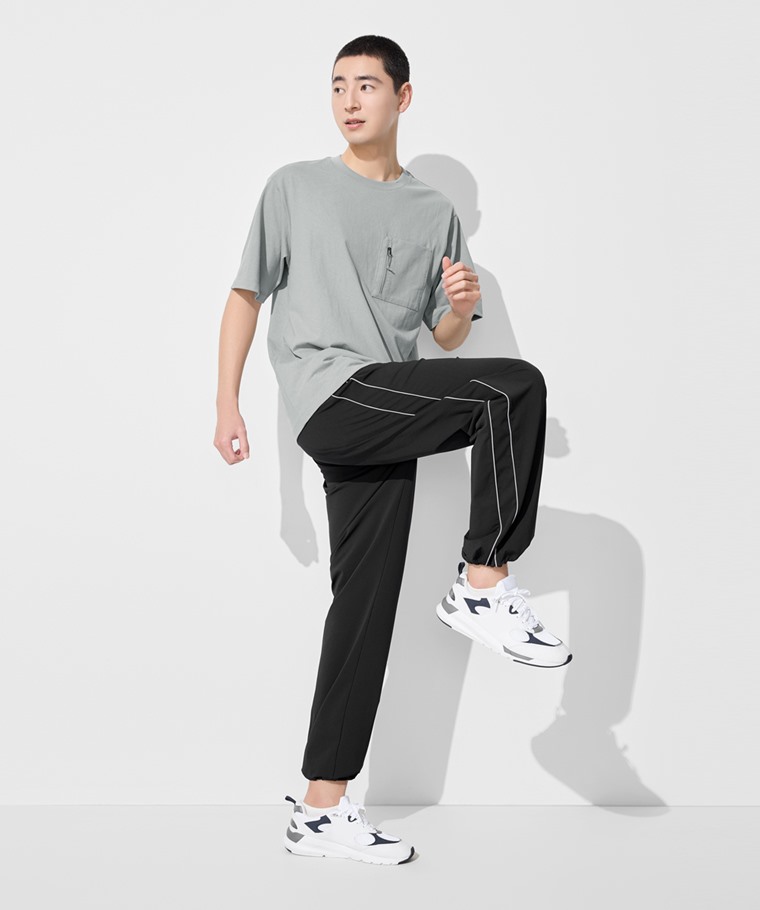 運動精選系列：男 · 抗UV吸排彈性長褲,男 · 純棉厚寬版拉鍊袋五分袖T恤