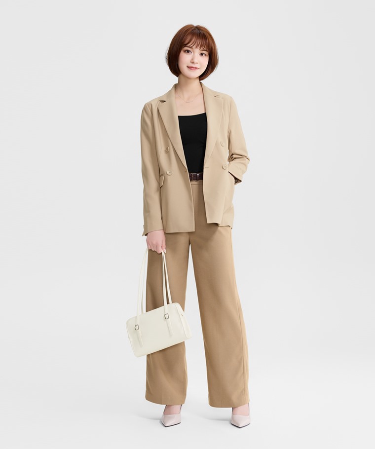 職場穿搭推薦：女 · 輕型排釦西裝外套,女 · heatup輕磨毛平口Bra細肩帶,女 · 簡約皮帶