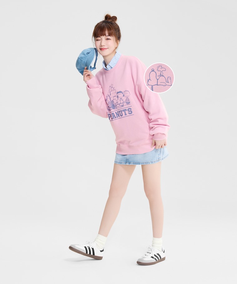 史努比系列刷毛寬長版口袋印花圓領衫-13-女