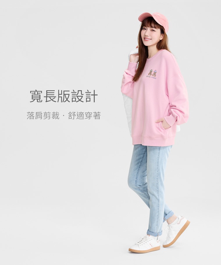 迪士尼系列刷毛寬長版口袋印花圓領衫-13-女