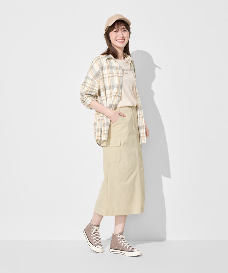 輕薄格紋寬版襯衫-女