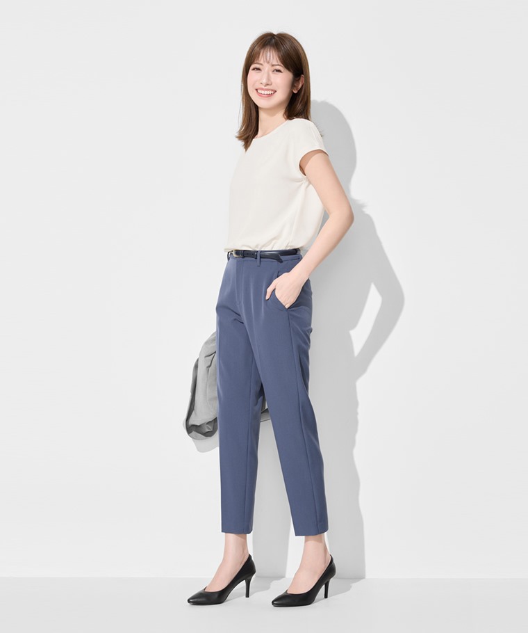 職場穿搭推薦：女 · 彈性西裝九分褲,女 · 彈性西裝外套,女 · 輕柔連袖寬版上衣,女 · 細版皮帶