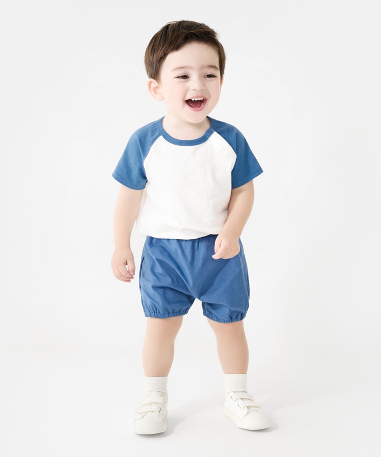 成套穿搭推薦：Baby · 純棉動物造型鬆緊短褲,Baby · 純棉拉克蘭袖T恤