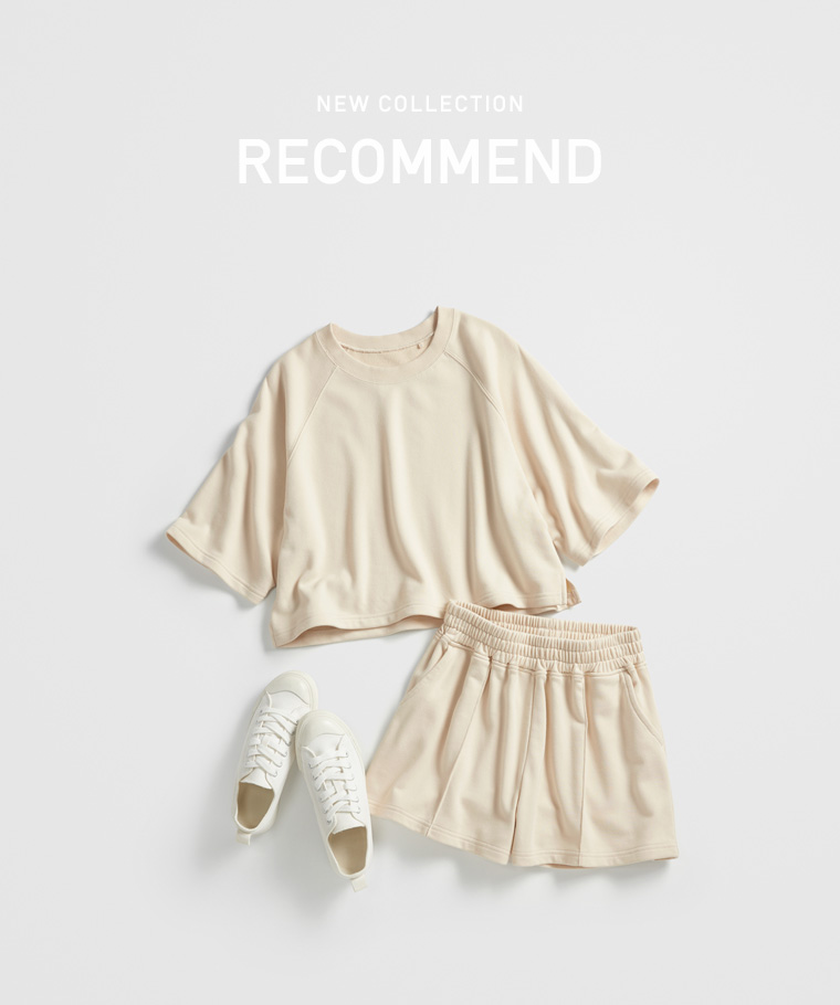 成套穿搭推薦：女 · 毛圈寬鬆休閒短褲,女 · 毛圈寬鬆短版五分袖T恤,女 · 棉質帆布鞋