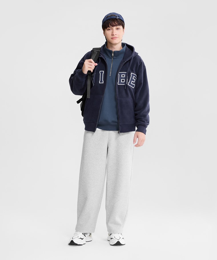 秋冬男裝新品：男 · Fleece文字電繡寬版連帽外套,男 · 刷毛半開襟寬版上衣,男 · 純棉圓領長袖T恤