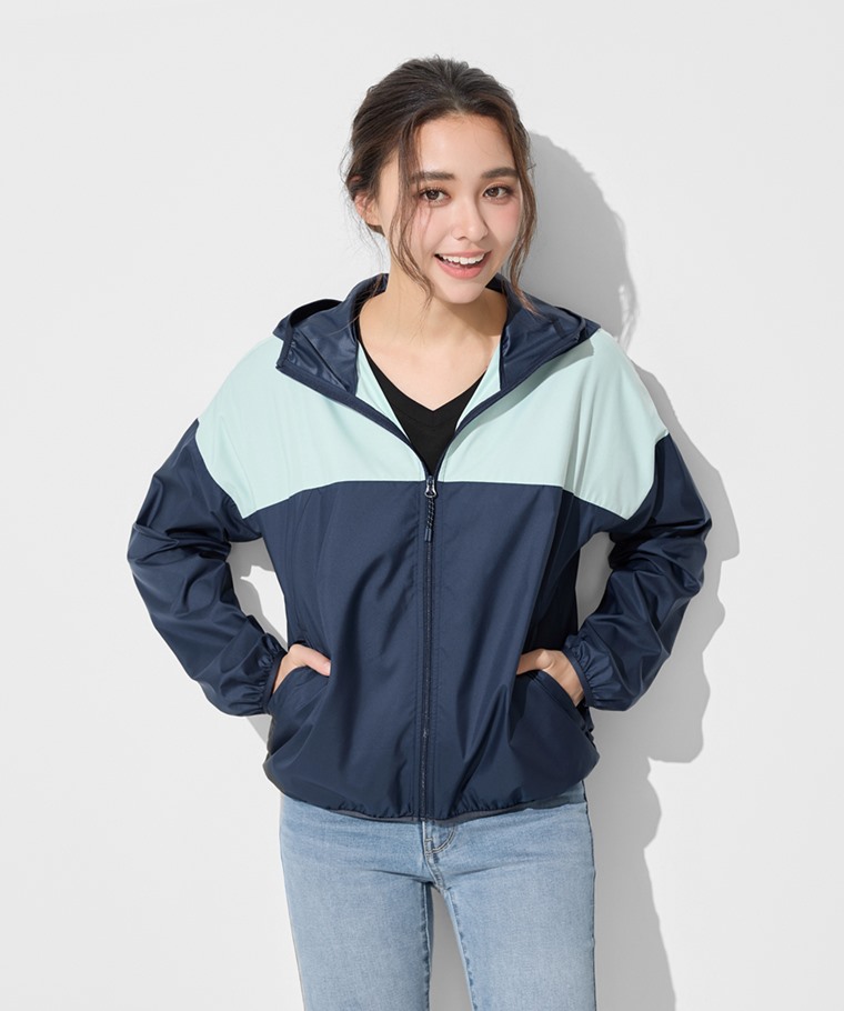 抗UV輕型配色連帽風衣外套-女