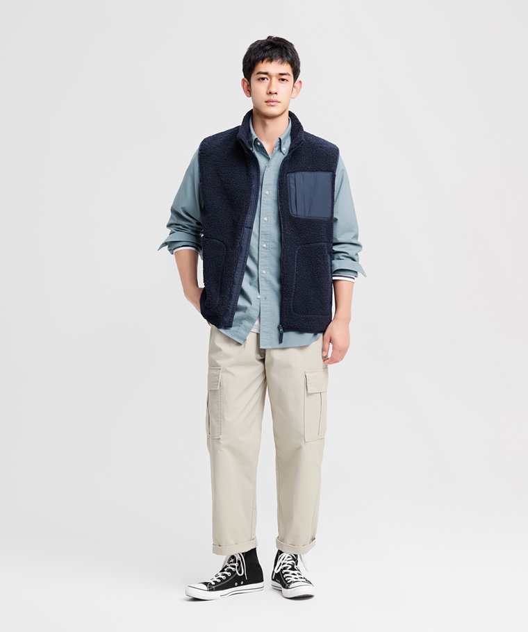 仿羊羔絨拼接背心-男