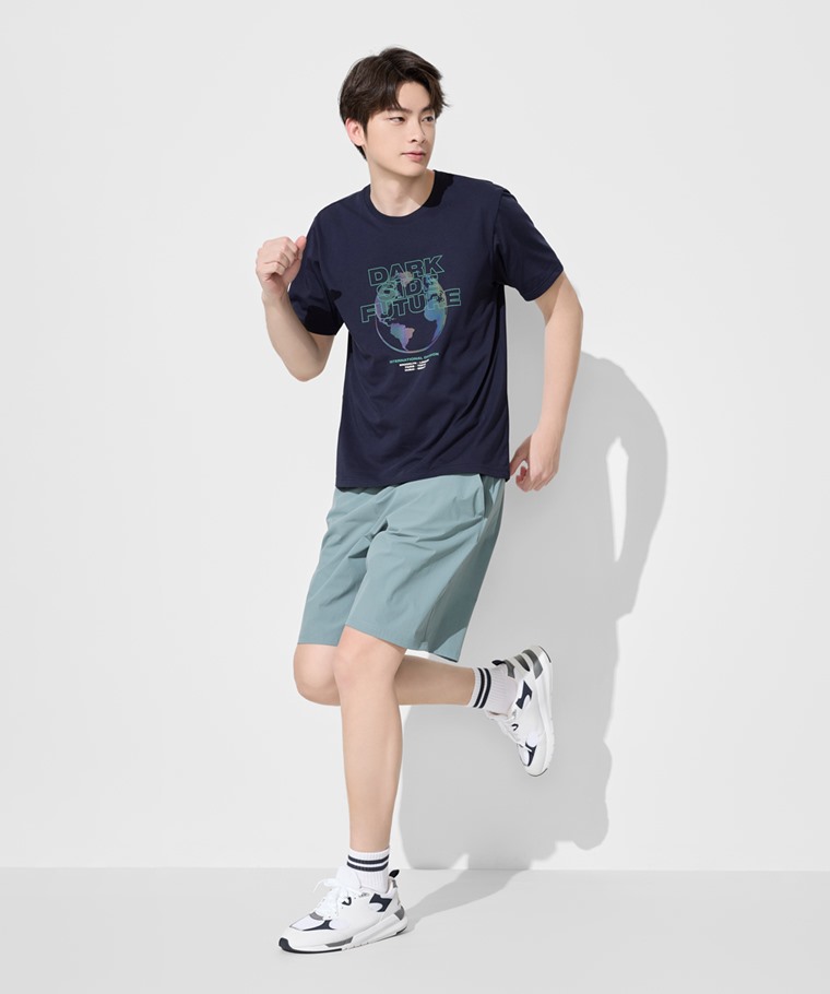 運動精選系列：男 · 運動涼感印花圓領T恤-03,男 · 快乾鬆緊短褲,男 · 毛圈羅紋配條中筒襪