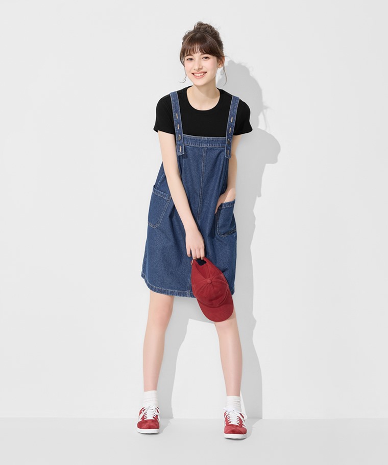 春夏女裝新品：女 · 寬鬆牛仔吊帶裙,女 · 毛圈中筒襪,女 · 羅紋短版T恤