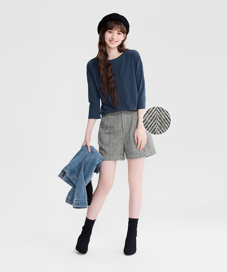仿毛呢短褲-女 - 仿毛呢布料，呈現溫暖質感。