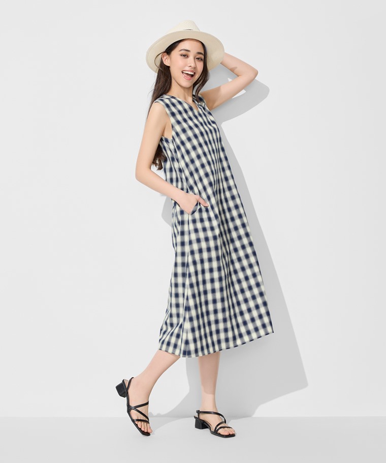 格紋V領寬襬長洋裝-女