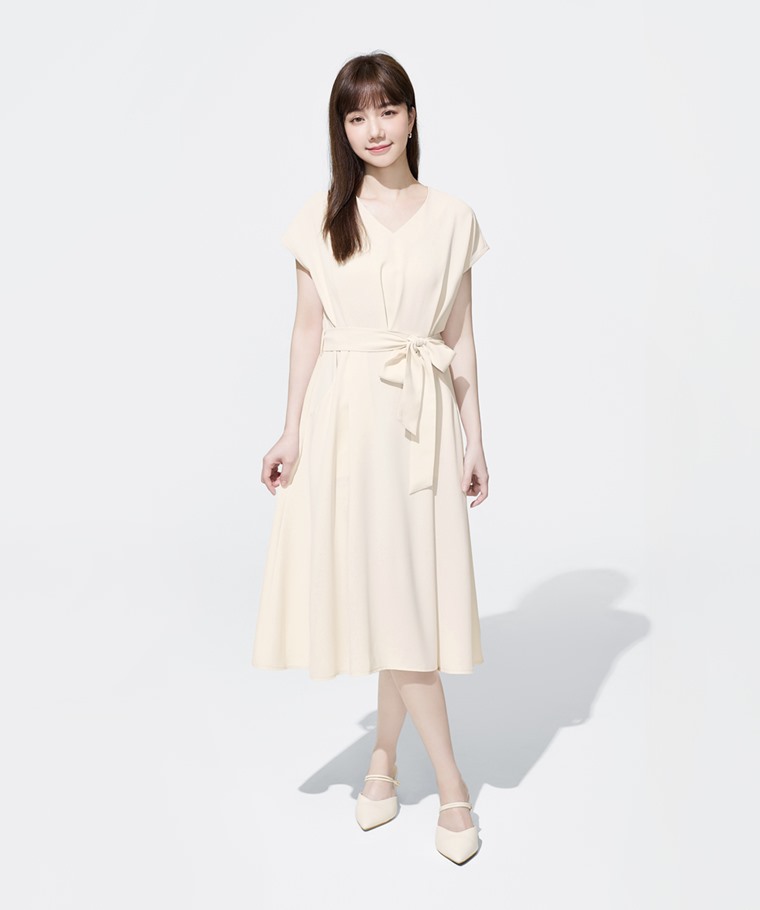 輕柔V領綁帶洋裝-女
