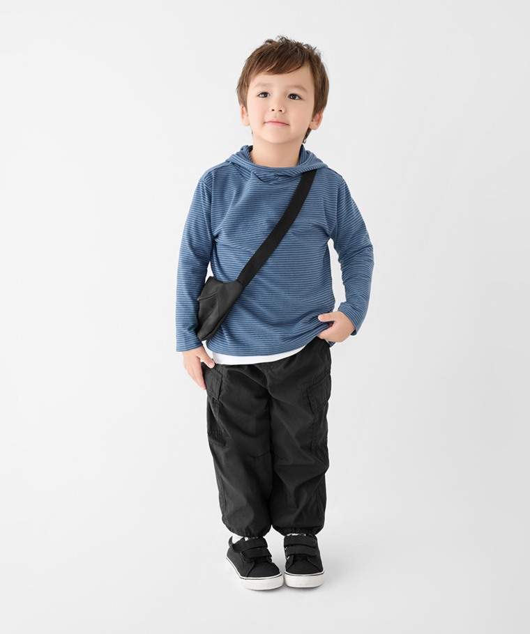 秋冬童裝新品：童 · 棉質彈力條紋連帽上衣,童 · SmileyWorld®文字中筒襪,童 · 磨毛羅紋圓領長袖T恤
