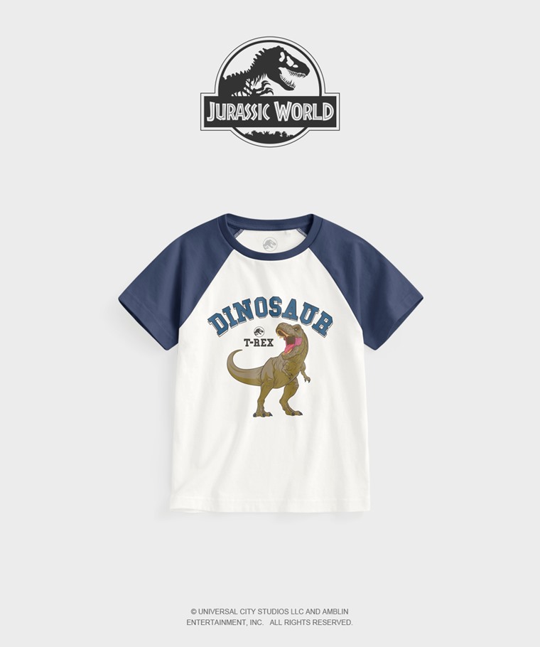 聯名系列T恤-KIDS：童 · Jurassic World拉克蘭袖印花T恤-08