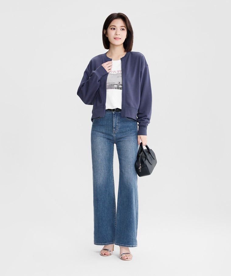 秋冬女裝新品：女 · 毛圈寬鬆短版開襟外套,女 · 城市光景寬短版落肩長袖印花T恤,女 · 細版皮帶,女 · 高腰牛仔寬褲