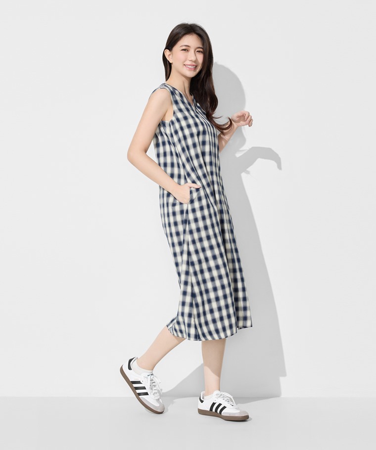 格紋V領寬襬長洋裝-女