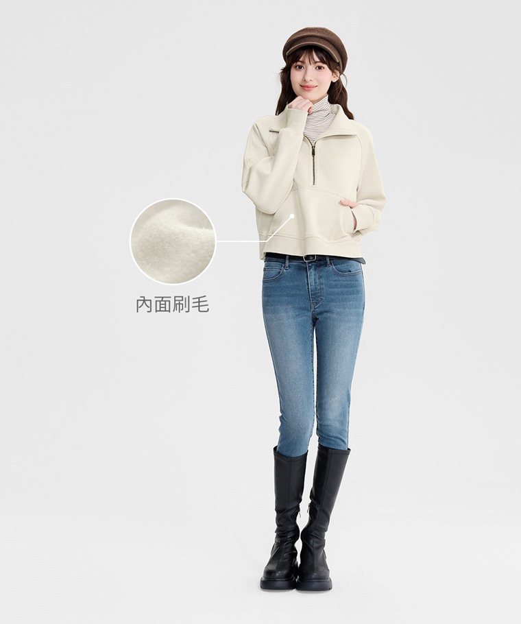刷毛寬鬆短版半開襟上衣-女 - 內面刷毛設計，提升保暖性，觸感柔軟親膚。