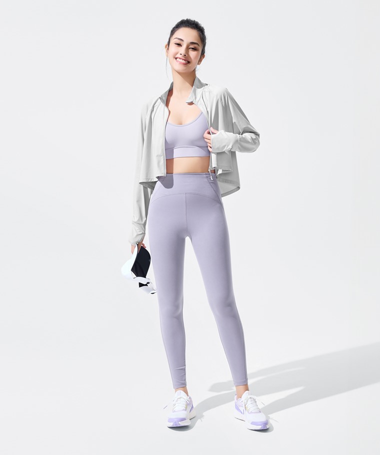 運動精選系列：女 · 涼感抗UV寬襬立領外套,女 · 高度支撐背扣式Bra背心