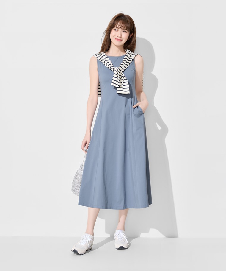 春夏女裝新品：女 · 輕涼彈性長洋裝,女 · 純棉粗紡條紋船型領T恤,女 · 素色短襪(3入)