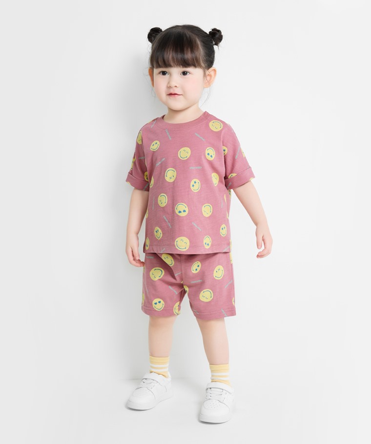 春夏嬰幼兒新品：Baby · SmileyWorld®竹節棉印花T恤,Baby · SmileyWorld®竹節棉印花短褲,Baby · 配條中筒襪(3入)