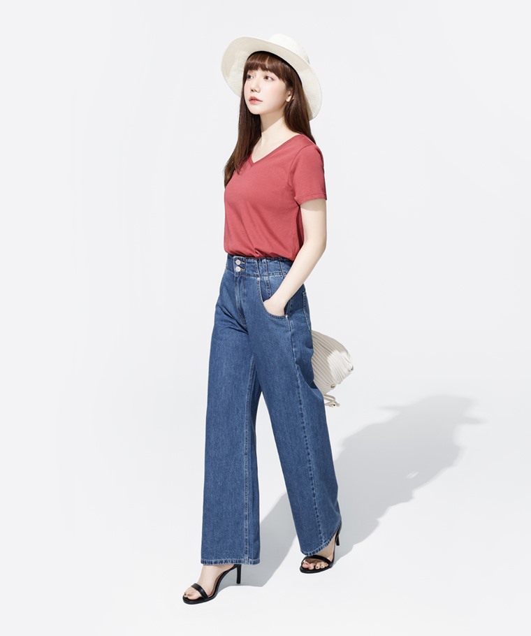 輕量排釦高腰牛仔寬褲-女