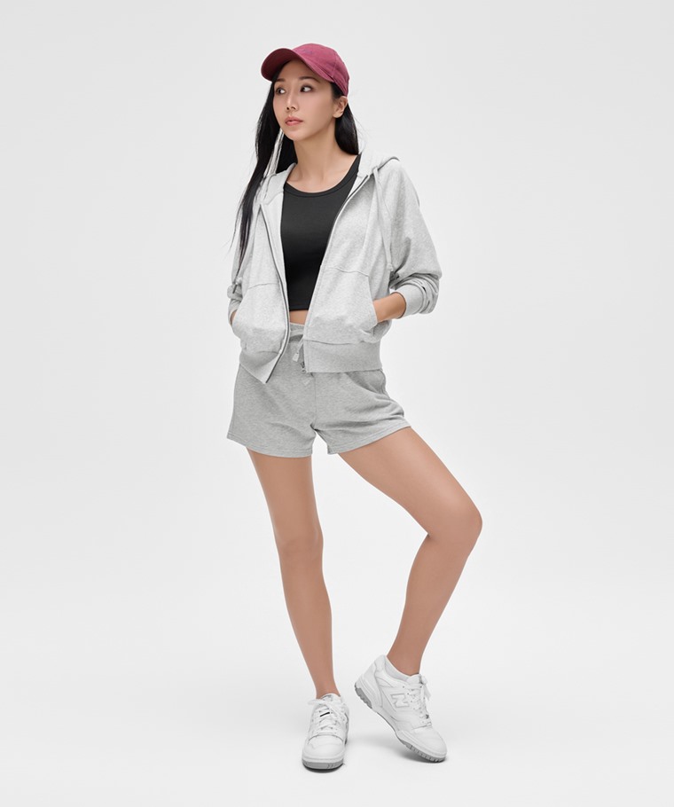 小毛圈口袋短褲-女 - 實用口袋設計，日常休閒百搭。