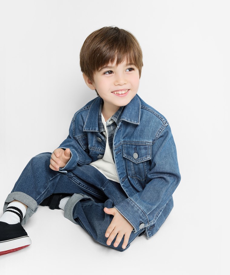 春夏童裝新品：童 · 牛仔外套,童 · 格紋短袖襯衫,童 · 毛圈配條中筒襪,童 · 純棉圓領T恤,童 · 彈性牛仔錐形褲