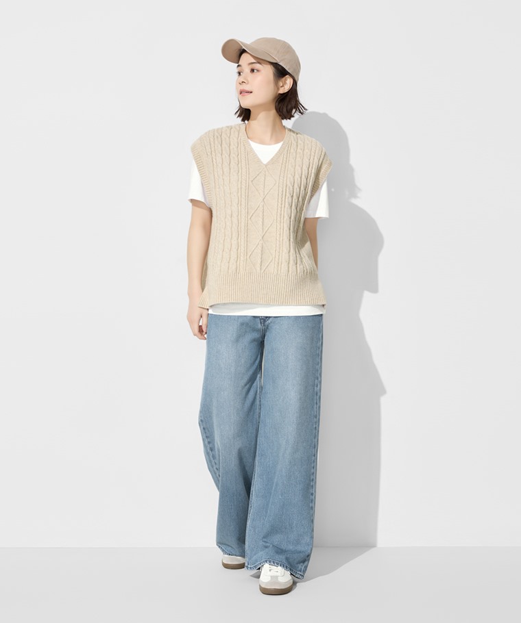 麻花寬版落肩V領針織背心-女