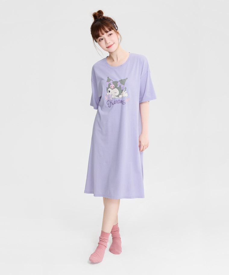 宅家舒適家居系列：女 · 三麗鷗莫代爾家居洋裝-01,素面單色長襪