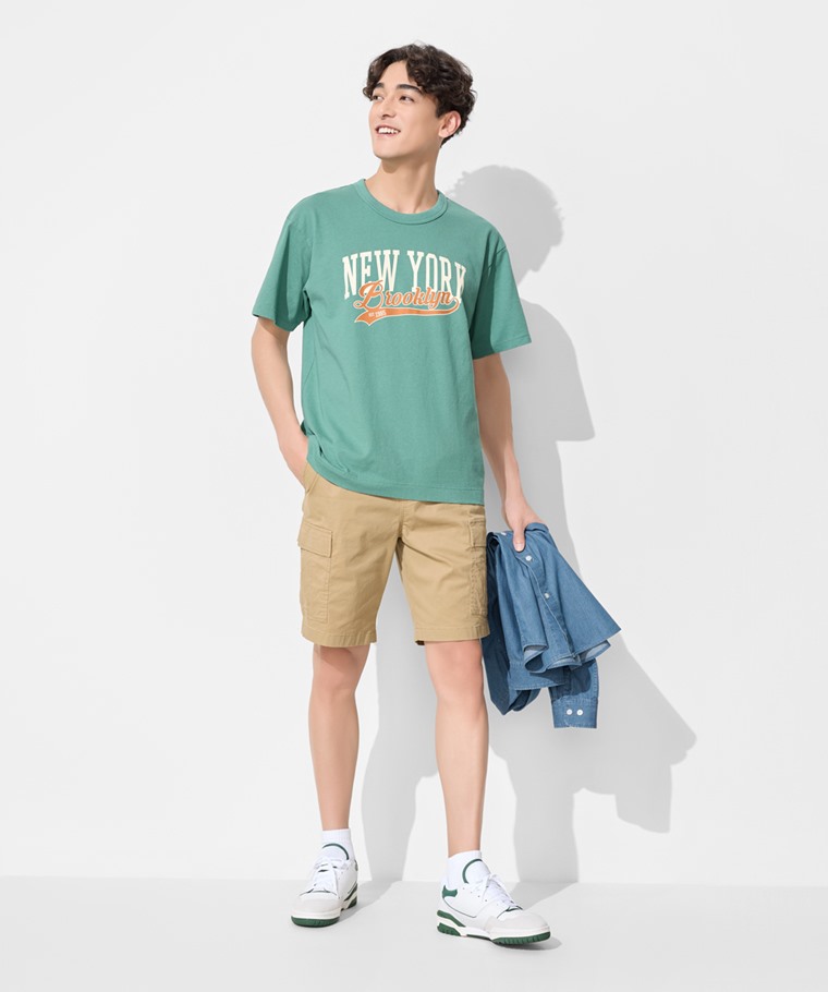 春夏男裝新品：男 · 粗紡寬版文字印花T恤-01,男 · 毛圈中筒襪,男 · 輕型牛仔長袖襯衫,男 · 鬆緊工裝短褲