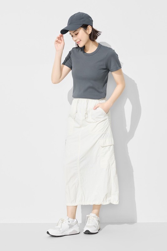 純棉厚實圓領T恤-女