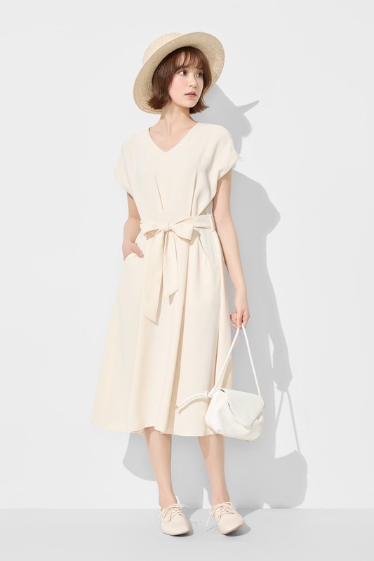 輕柔V領綁帶洋裝-女