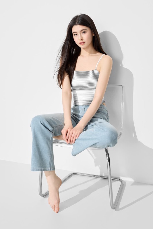 高腰直筒落地牛仔褲-女