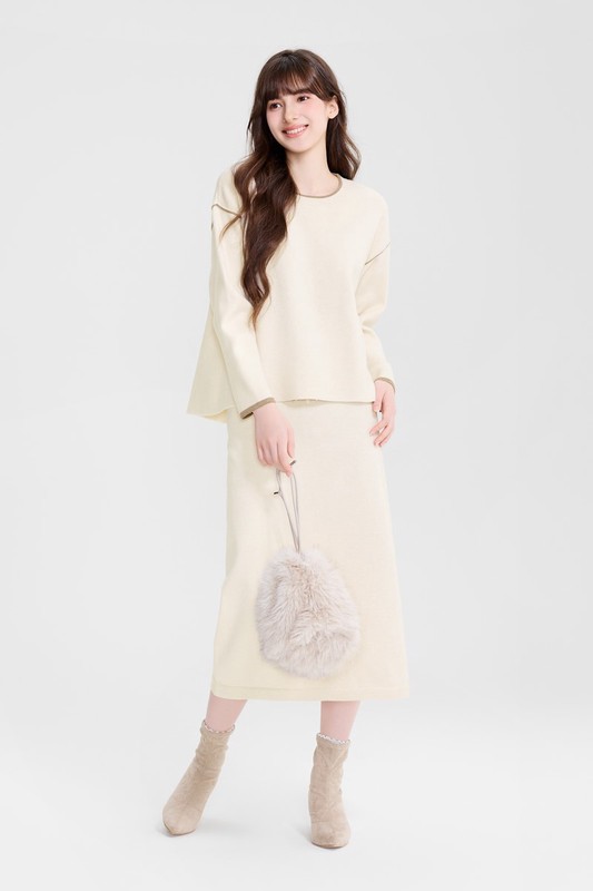 柔軟寬版配色毛衣-女