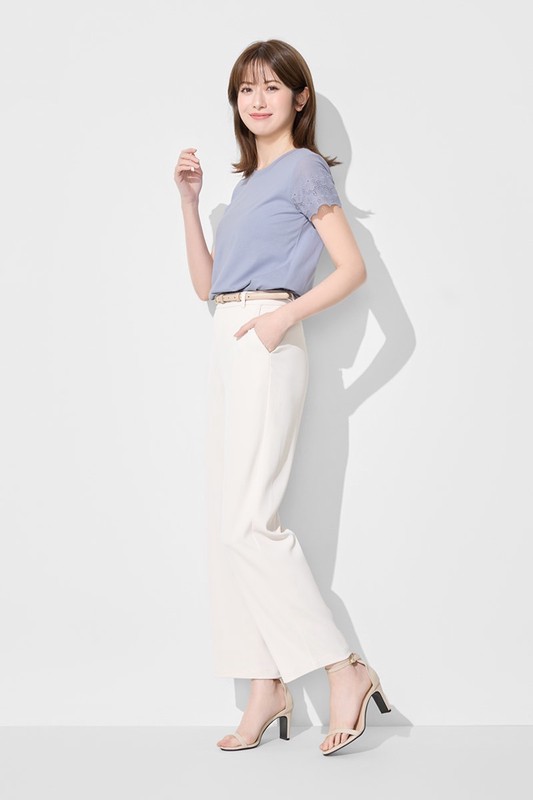 柔滑棉蕾絲袖上衣-女