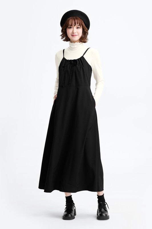 輕柔綁帶細肩帶洋裝-女